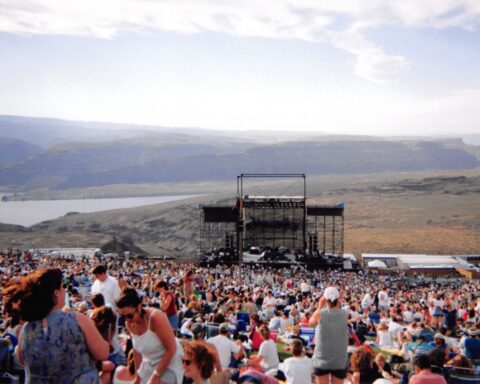 A photo from the Lilith Fair festival